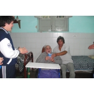 Visita al Hogar de Ancianos